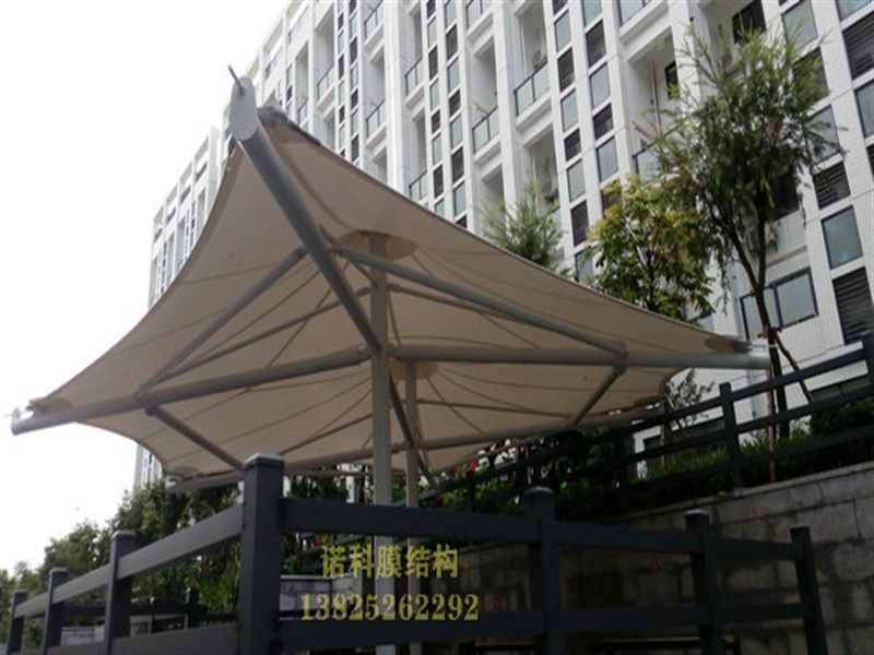 環(huán)氧云鐵中間漆的涂裝流程